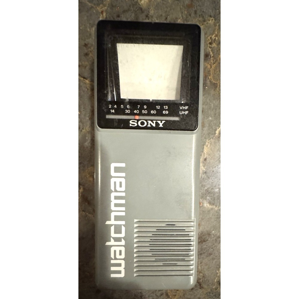 Sony Watchman FD-10A Portable Black & White TV VHF/UHF Vintage 1988 Powers On